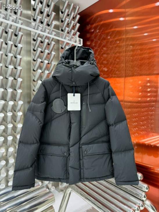 Picture of Moncler Down Jackets _SKUMonclersz1-526yr6936822